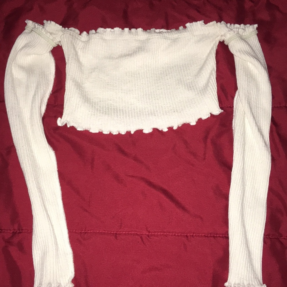 Fashion nova crop top.